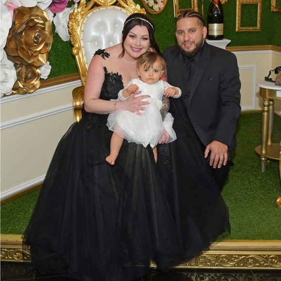 Meet your Posher, Amanda - Picture 6 of 6